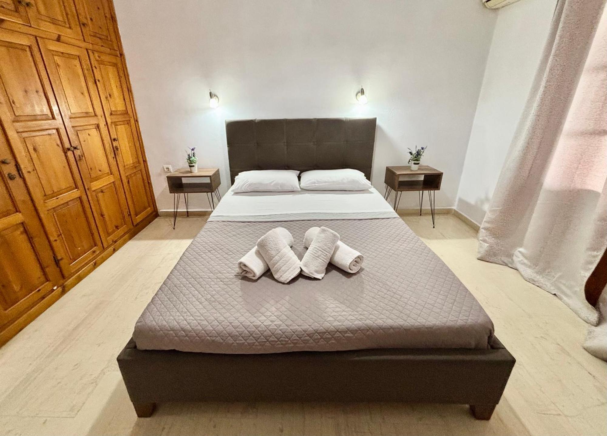 Athina Apartments アルガッシ エクステリア 写真
