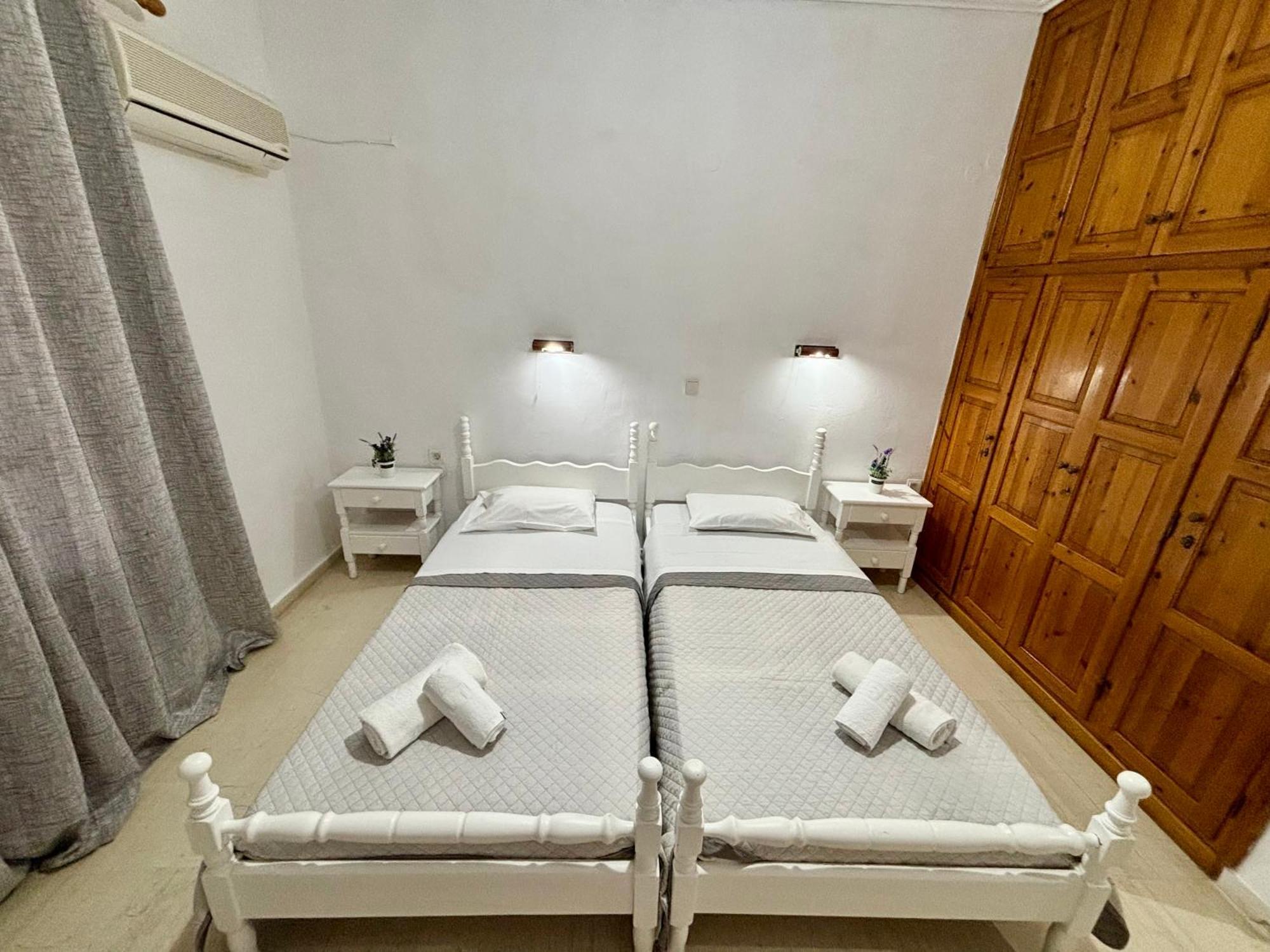 Athina Apartments アルガッシ エクステリア 写真